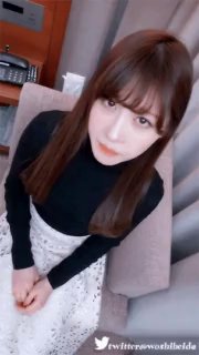 探花錘子哥星級酒店開房約了個豐乳肥臀美少婦啪啪～摸奶摳穴調情騎乘69後入幹得直叫求饒…